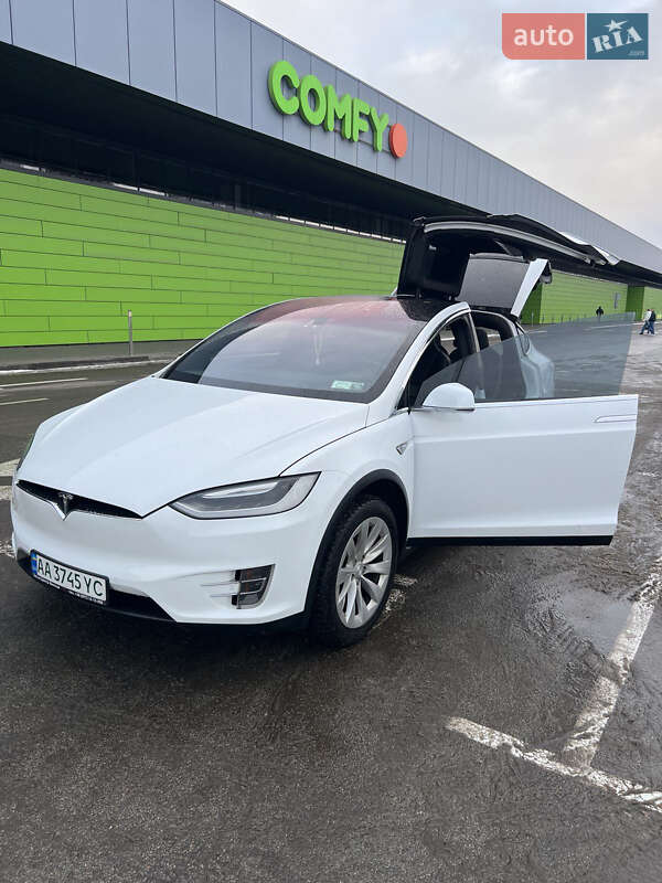 Внедорожник / Кроссовер Tesla Model X 2016 в Киеве фото 11 Внедорожник / Кроссовер Tesla Model X 2016 в Киеве
