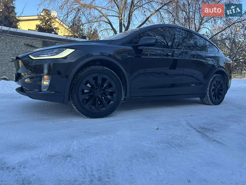 Внедорожник / Кроссовер Tesla Model X 2018 в Днепре