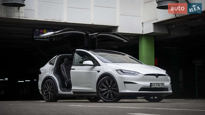 Внедорожник / Кроссовер Tesla Model X 2022 в Киеве