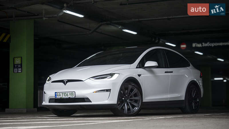 Внедорожник / Кроссовер Tesla Model X 2022 в Киеве
