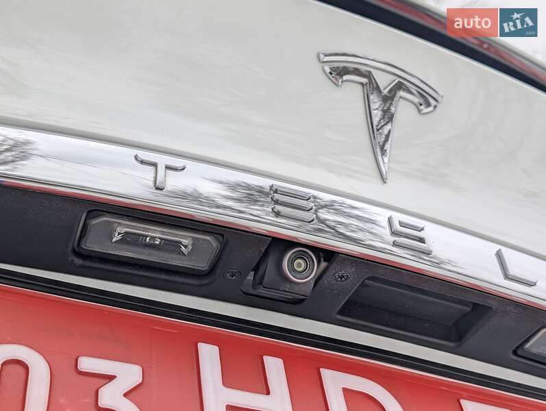 Внедорожник / Кроссовер Tesla Model X 2017 в Киеве фото 35 Внедорожник / Кроссовер Tesla Model X 2017 в Киеве