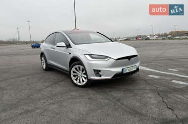 Внедорожник / Кроссовер Tesla Model X 2017 в Львове
