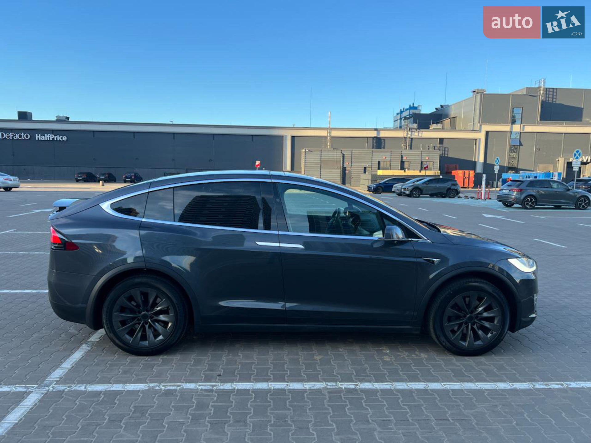 2018 Tesla Model X - мініатюра 4