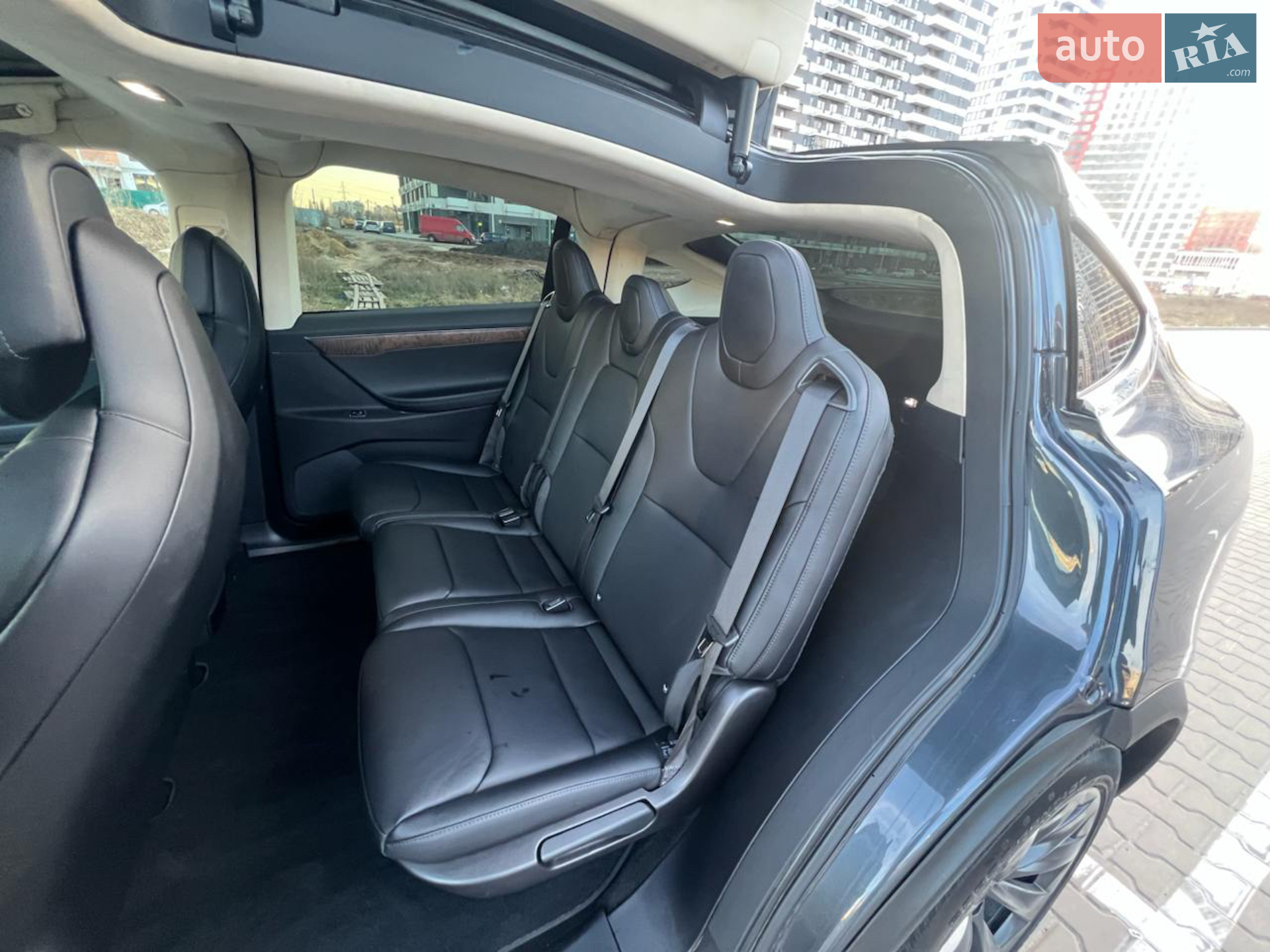2018 Tesla Model X - мініатюра 9