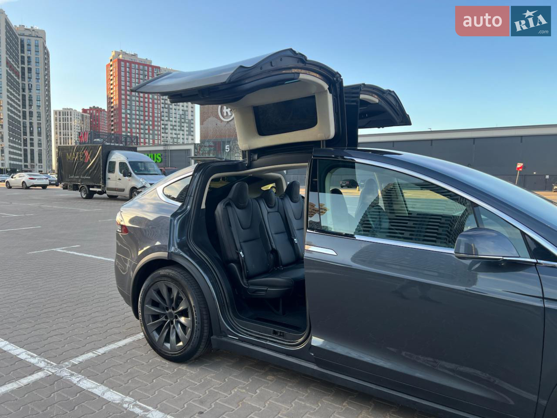 2018 Tesla Model X - мініатюра 11