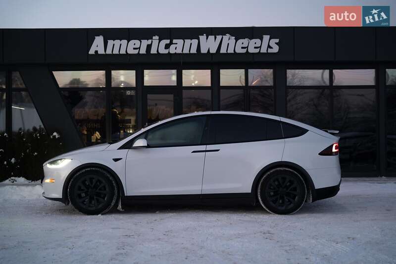 Внедорожник / Кроссовер Tesla Model X 2023 в Черновцах