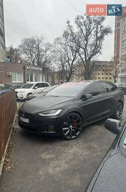 Внедорожник / Кроссовер Tesla Model X 2016 в Чернигове