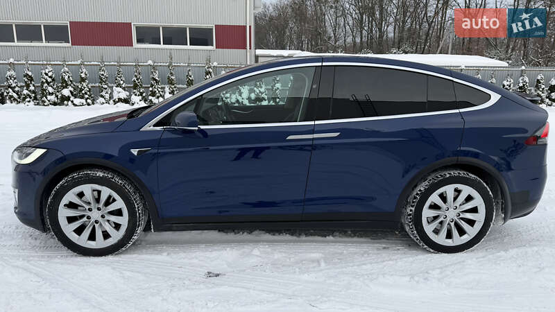 Внедорожник / Кроссовер Tesla Model X 2017 в Луцке