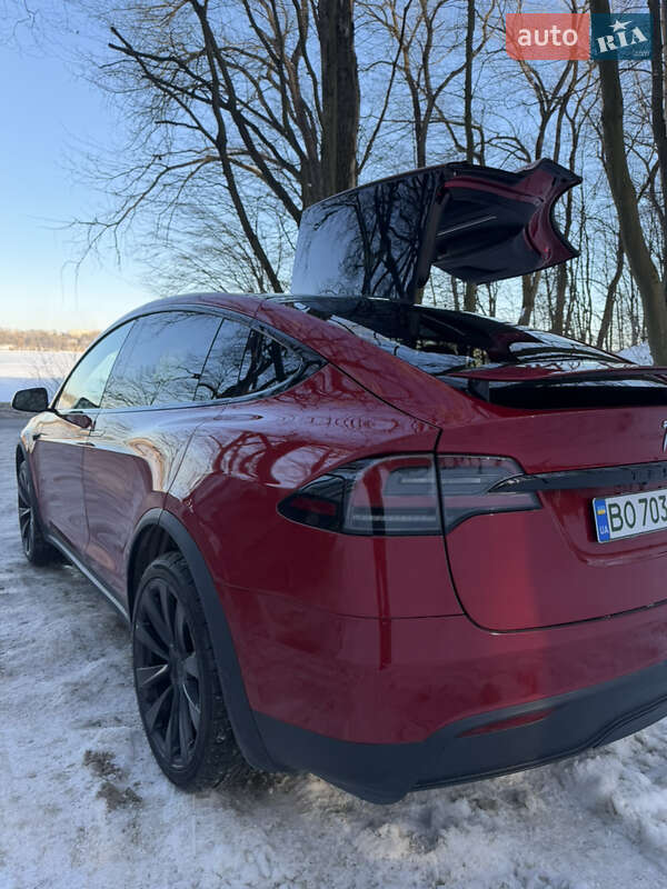 Позашляховик / Кросовер Tesla Model X 2022 в Тернополі
