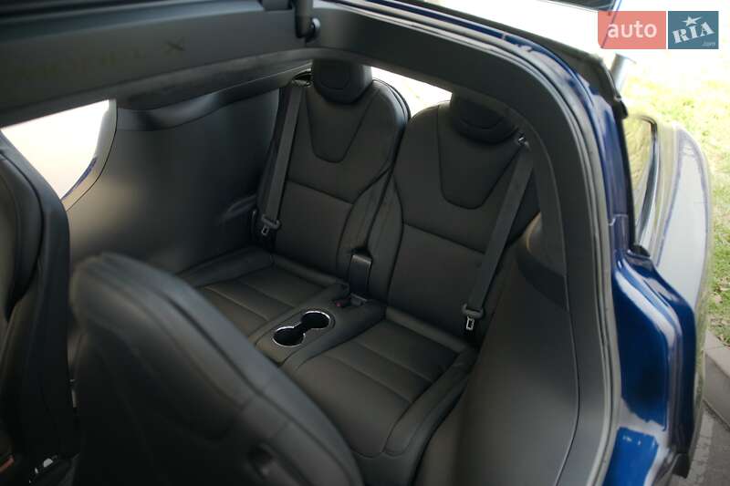 Внедорожник / Кроссовер Tesla Model X 2024 в Виннице