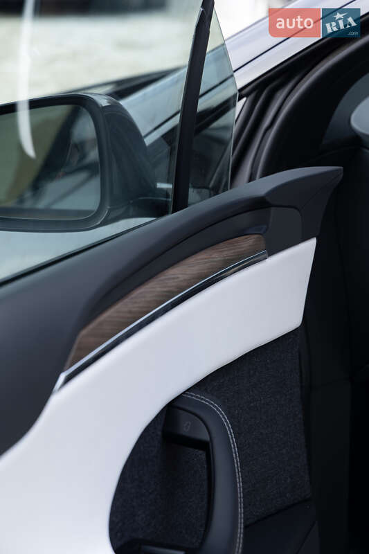 Внедорожник / Кроссовер Tesla Model X 2022 в Харькове