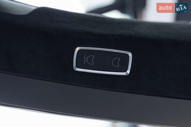 Внедорожник / Кроссовер Tesla Model X 2022 в Харькове