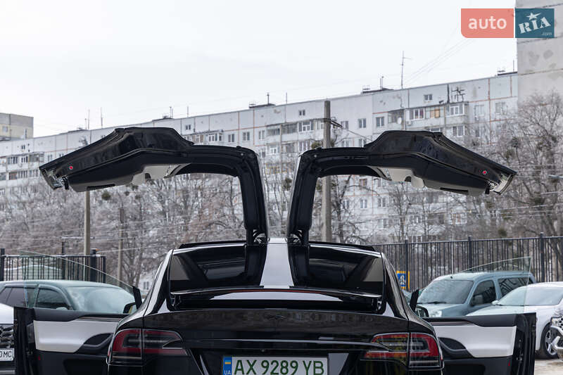 Внедорожник / Кроссовер Tesla Model X 2022 в Харькове