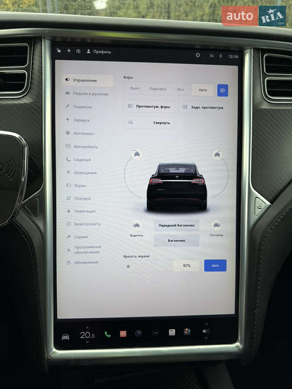 Позашляховик / Кросовер Tesla Model X 2017 в Стрию