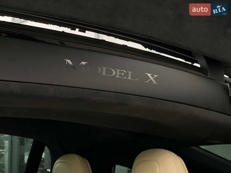 Позашляховик / Кросовер Tesla Model X 2016 в Івано-Франківську фото 15 Позашляховик / Кросовер Tesla Model X 2016 в Івано-Франківську