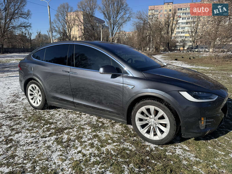 Внедорожник / Кроссовер Tesla Model X 2016 в Днепре