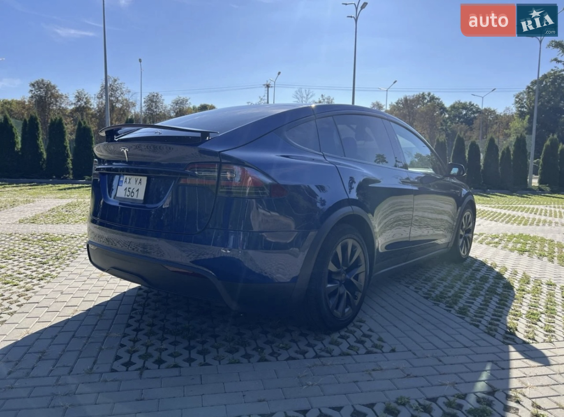 2021 Tesla Model X - мініатюра 9