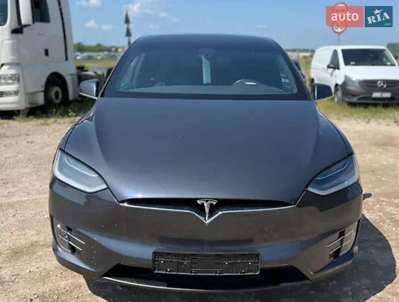 Внедорожник / Кроссовер Tesla Model X 2018 в Львове фото 6 Внедорожник / Кроссовер Tesla Model X 2018 в Львове