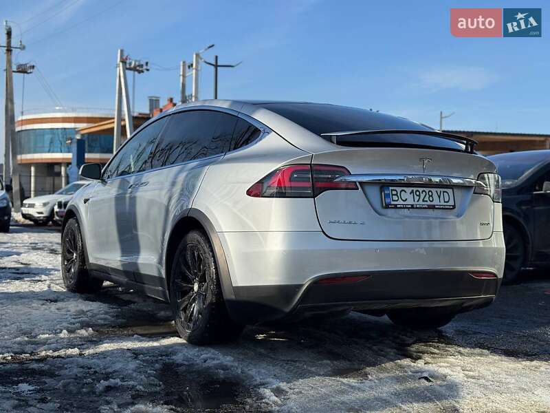 Позашляховик / Кросовер Tesla Model X 2017 в Львові фото 3 Позашляховик / Кросовер Tesla Model X 2017 в Львові