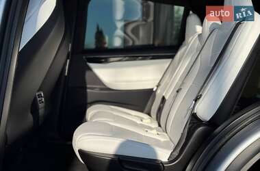 Внедорожник / Кроссовер Tesla Model X 2017 в Львове фото 16 Внедорожник / Кроссовер Tesla Model X 2017 в Львове