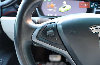 Внедорожник / Кроссовер Tesla Model X 2019 в Львове