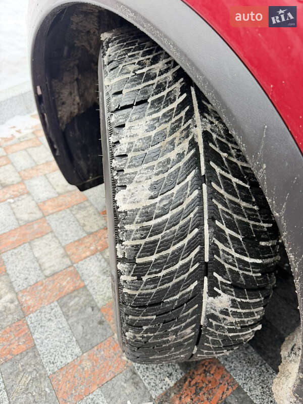 Позашляховик / Кросовер Tesla Model X 2024 в Києві