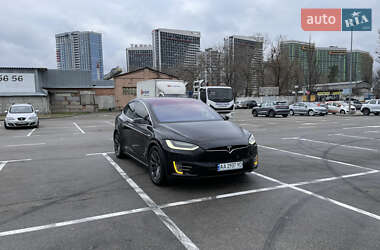 Внедорожник / Кроссовер Tesla Model X 2017 в Киеве