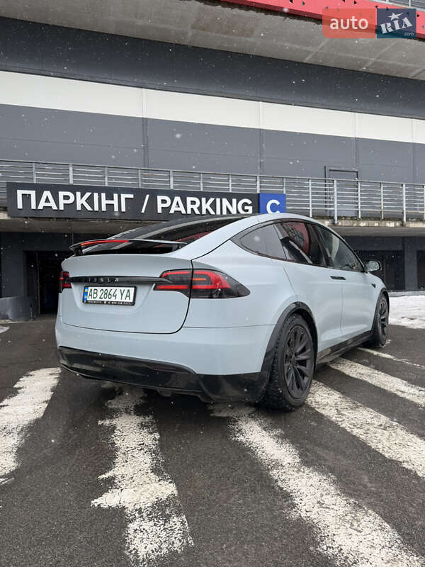 Внедорожник / Кроссовер Tesla Model X 2018 в Киеве