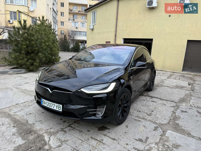 Позашляховик / Кросовер Tesla Model X 2016 в Одесі