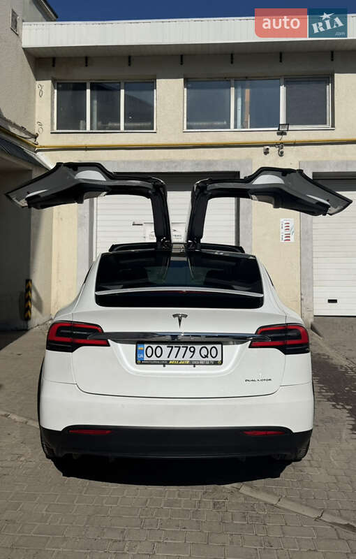 Позашляховик / Кросовер Tesla Model X 2020 в Одесі фото 7 Позашляховик / Кросовер Tesla Model X 2020 в Одесі
