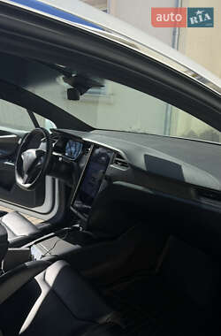 Внедорожник / Кроссовер Tesla Model X 2020 в Одессе