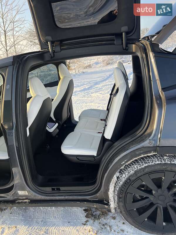 Внедорожник / Кроссовер Tesla Model X 2022 в Киеве