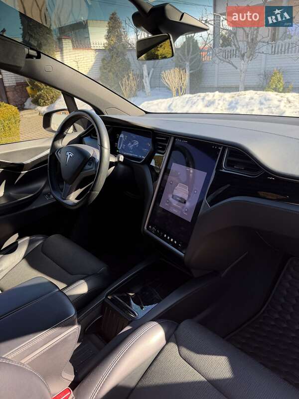 Внедорожник / Кроссовер Tesla Model X 2018 в Житомире
