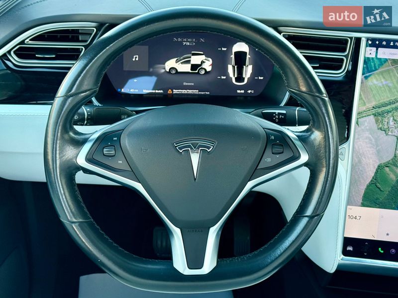 Внедорожник / Кроссовер Tesla Model X 2017 в Тернополе