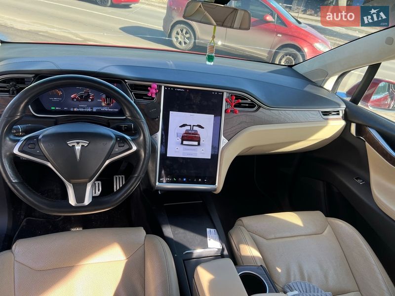 Внедорожник / Кроссовер Tesla Model X 2016 в Буче