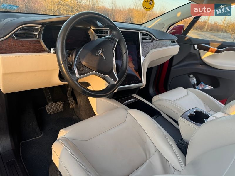 Внедорожник / Кроссовер Tesla Model X 2017 в Львове