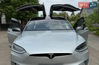 Внедорожник / Кроссовер Tesla Model X 2016 в Чернигове