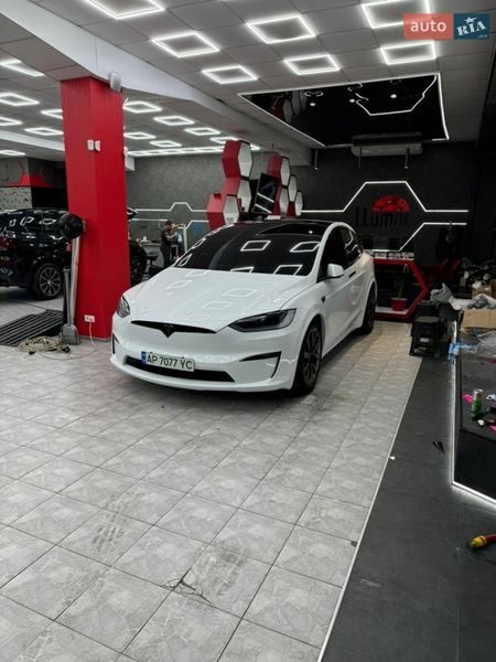 Внедорожник / Кроссовер Tesla Model X 2023 в Запорожье