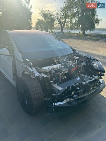 Внедорожник / Кроссовер Tesla Model X 2023 в Запорожье