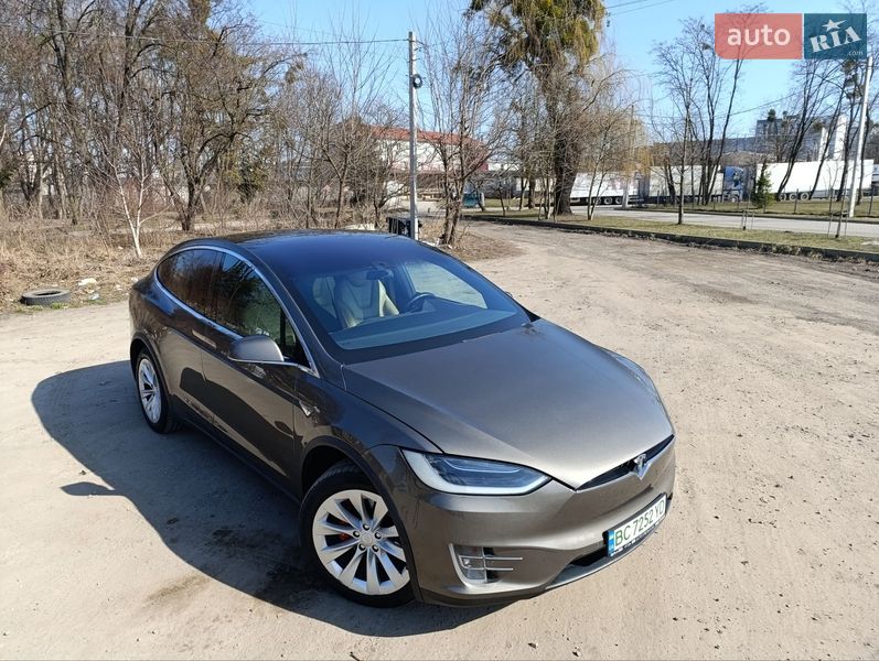 Внедорожник / Кроссовер Tesla Model X 2015 в Львове