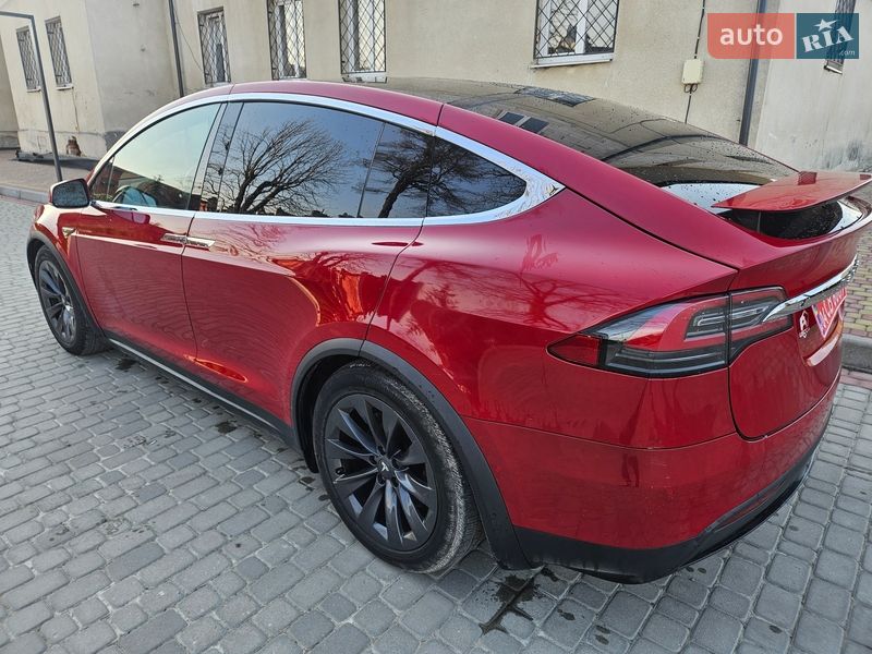 Внедорожник / Кроссовер Tesla Model X 2016 в Львове