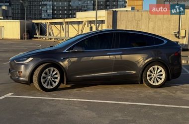 Внедорожник / Кроссовер Tesla Model X 2020 в Киеве