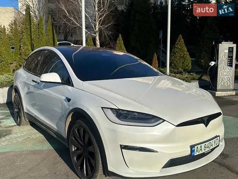 Tesla Model X