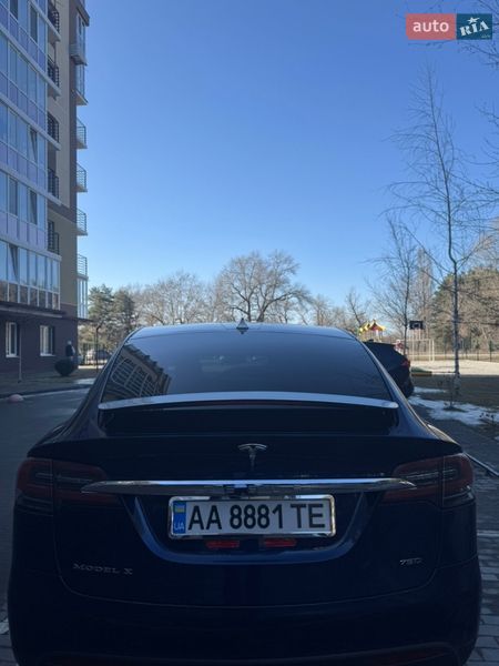Внедорожник / Кроссовер Tesla Model X 2018 в Горишних Плавнях
