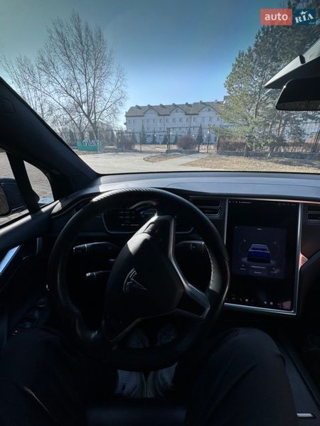 Внедорожник / Кроссовер Tesla Model X 2018 в Горишних Плавнях