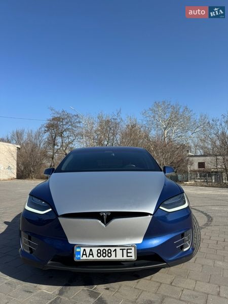 Внедорожник / Кроссовер Tesla Model X 2018 в Горишних Плавнях фото 22 Внедорожник / Кроссовер Tesla Model X 2018 в Горишних Плавнях