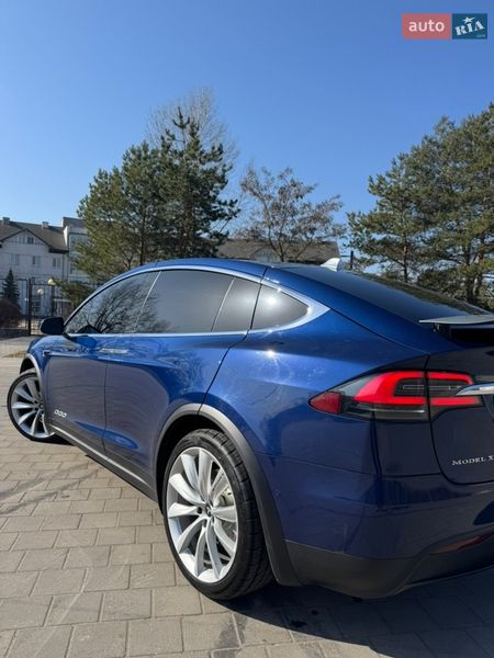 Внедорожник / Кроссовер Tesla Model X 2018 в Горишних Плавнях