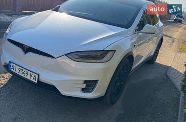Внедорожник / Кроссовер Tesla Model X 2019 в Киеве
