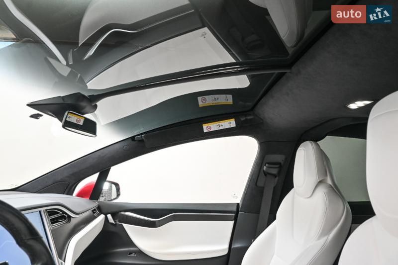 Внедорожник / Кроссовер Tesla Model X 2017 в Тернополе