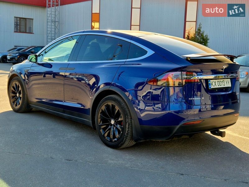 Внедорожник / Кроссовер Tesla Model X 2016 в Харькове